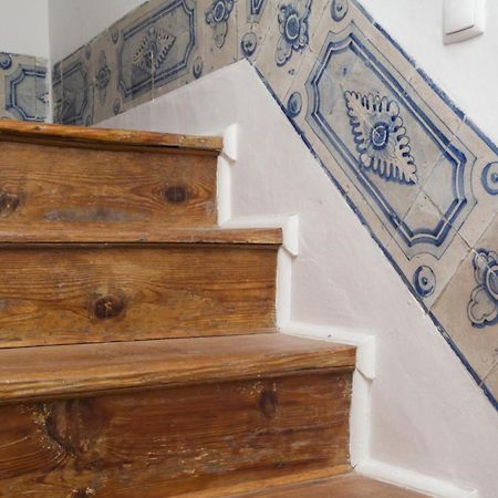 C3 Bairro Alto Cozy Romantic Loft In 18Th Century Building Lisboa Exteriör bild