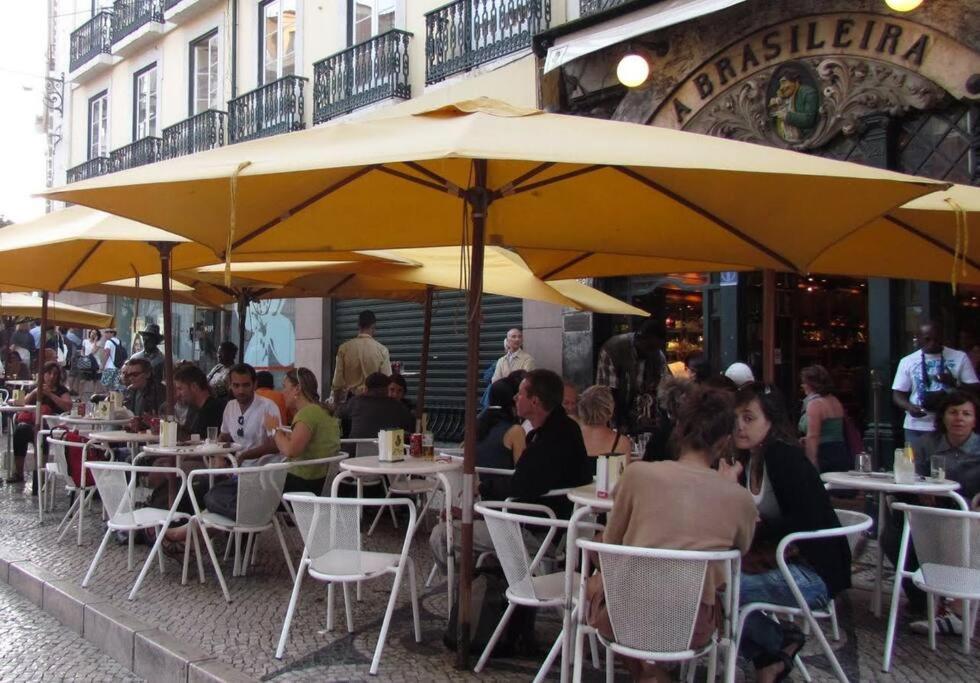 C3 Bairro Alto Cozy Romantic Loft In 18Th Century Building Lisboa Exteriör bild