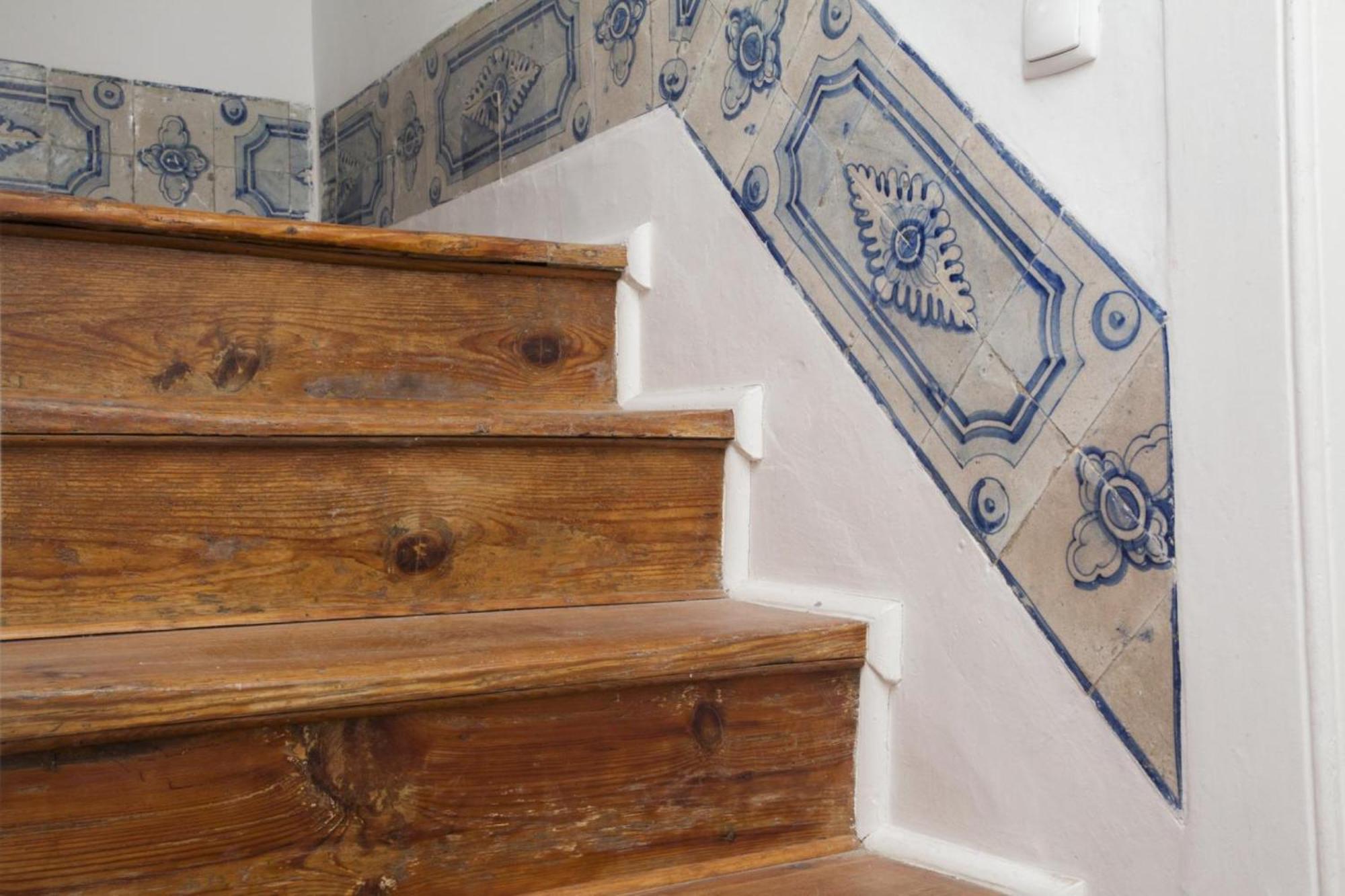 C3 Bairro Alto Cozy Romantic Loft In 18Th Century Building Lisboa Exteriör bild